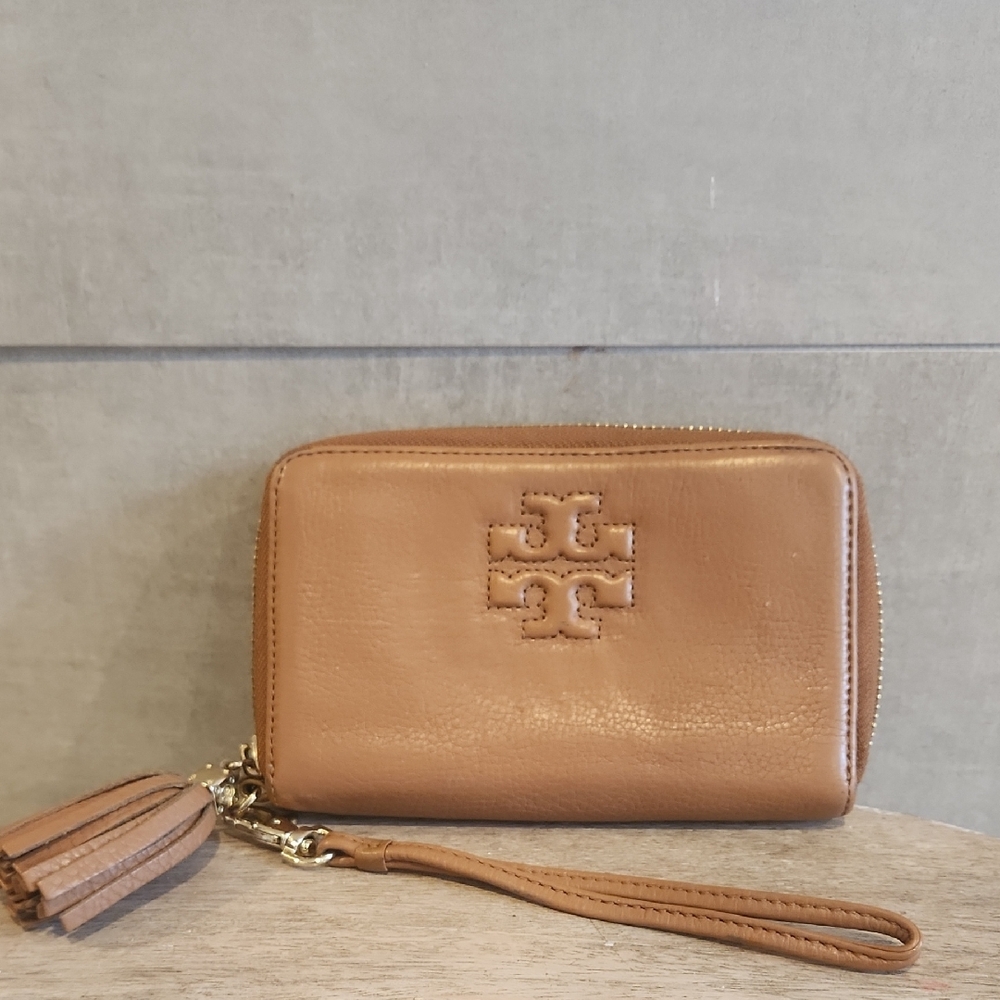 Tory Burch Tan Leather Wristlet